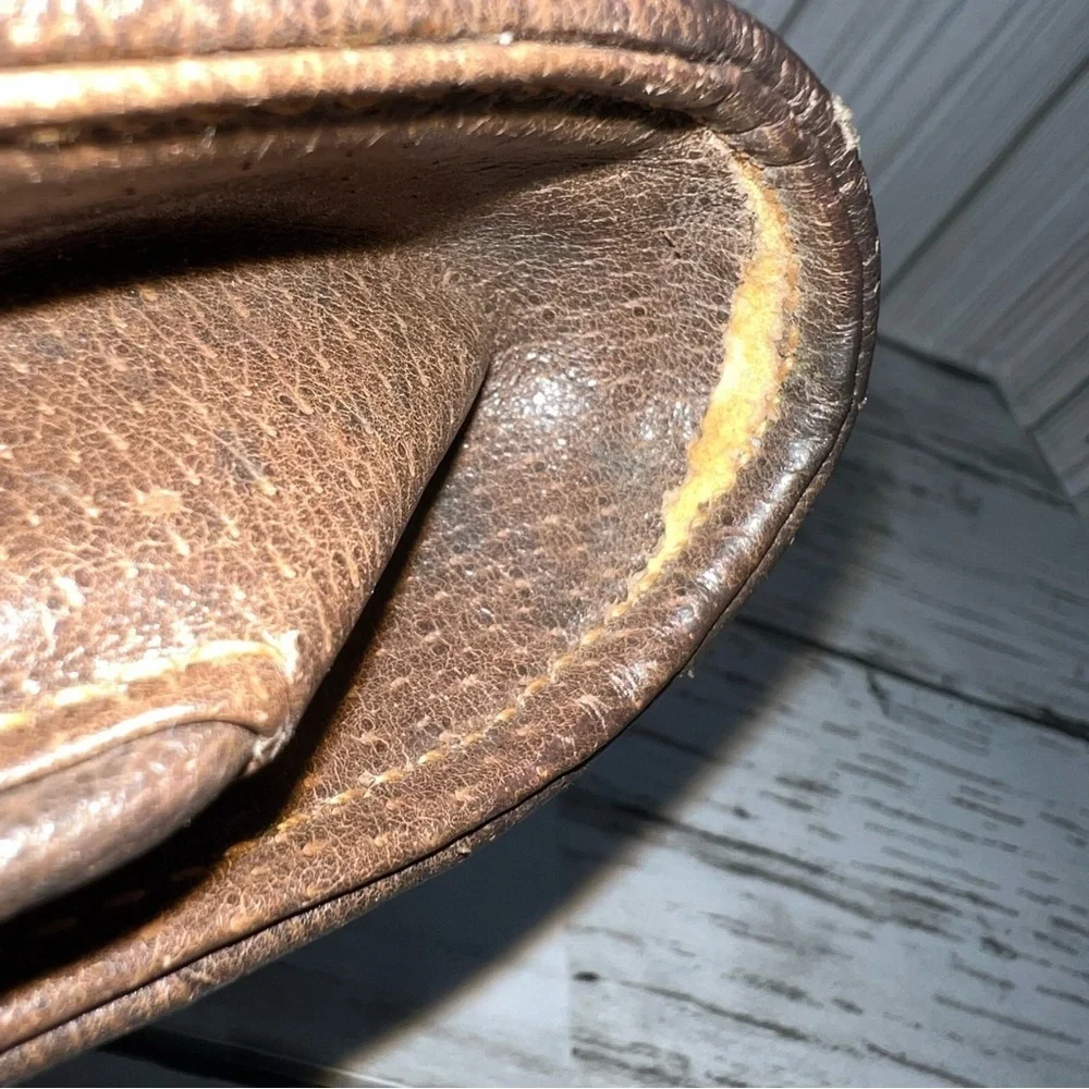 Gucci Vintage GG Monogram Canvas Crossbody Clutch Bag Brown Leather Trim - Picture 5 of 16